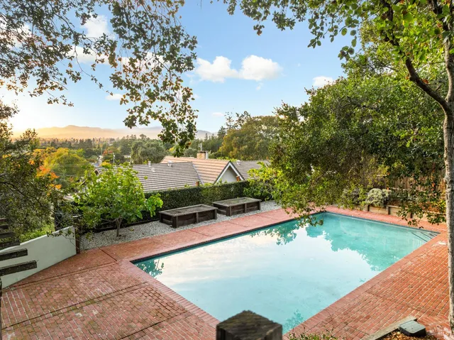 $1,550,000 | 1701 Meek Avenue, Napa, CA 94559