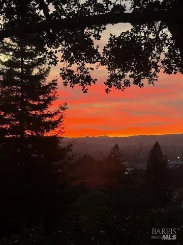 $1,550,000 | 1701 Meek Avenue, Napa, CA 94559