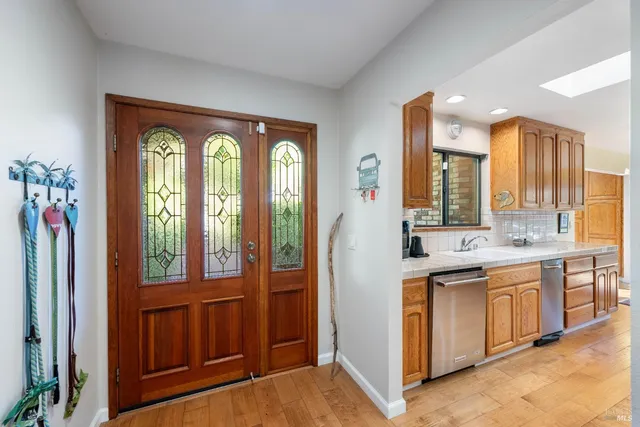 $1,550,000 | 1701 Meek Avenue, Napa, CA 94559