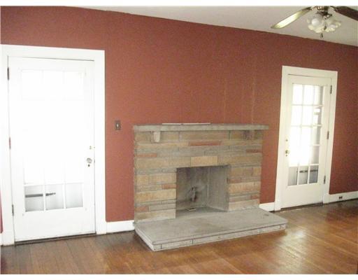 Living Room. 