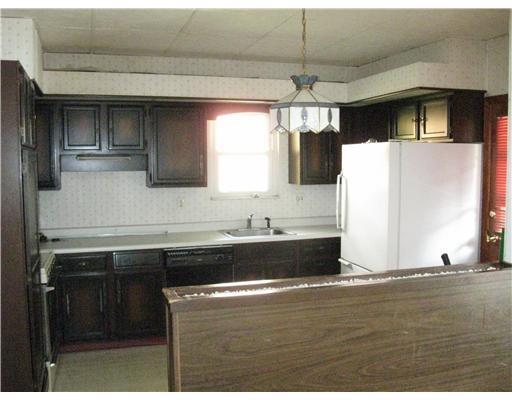 Kitchen. 