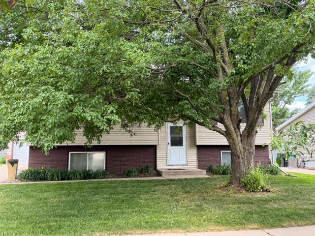 4911 22nd Avenue Northwest Rochester, MN 55901 - Photo 2 of 43
