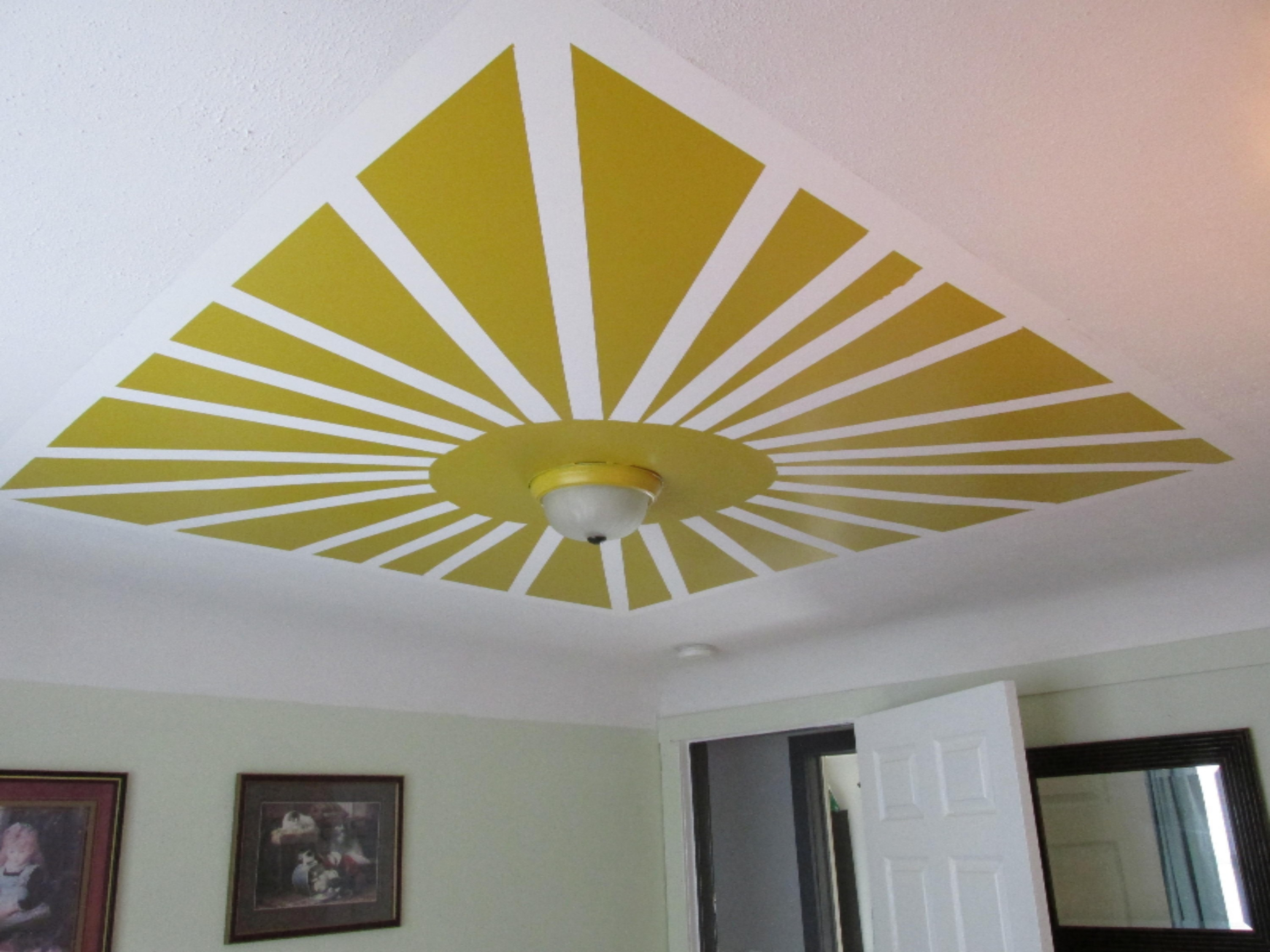 2141 Stronach Road Manistee, MI 49660 - Photo 15 of 41 ceiling detail bedroom 2