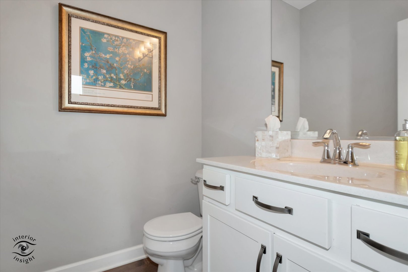40-w140 Palmer Road Geneva, IL 60134 - Photo 16 of 38 a bathroom with a toilet a sink and mirror