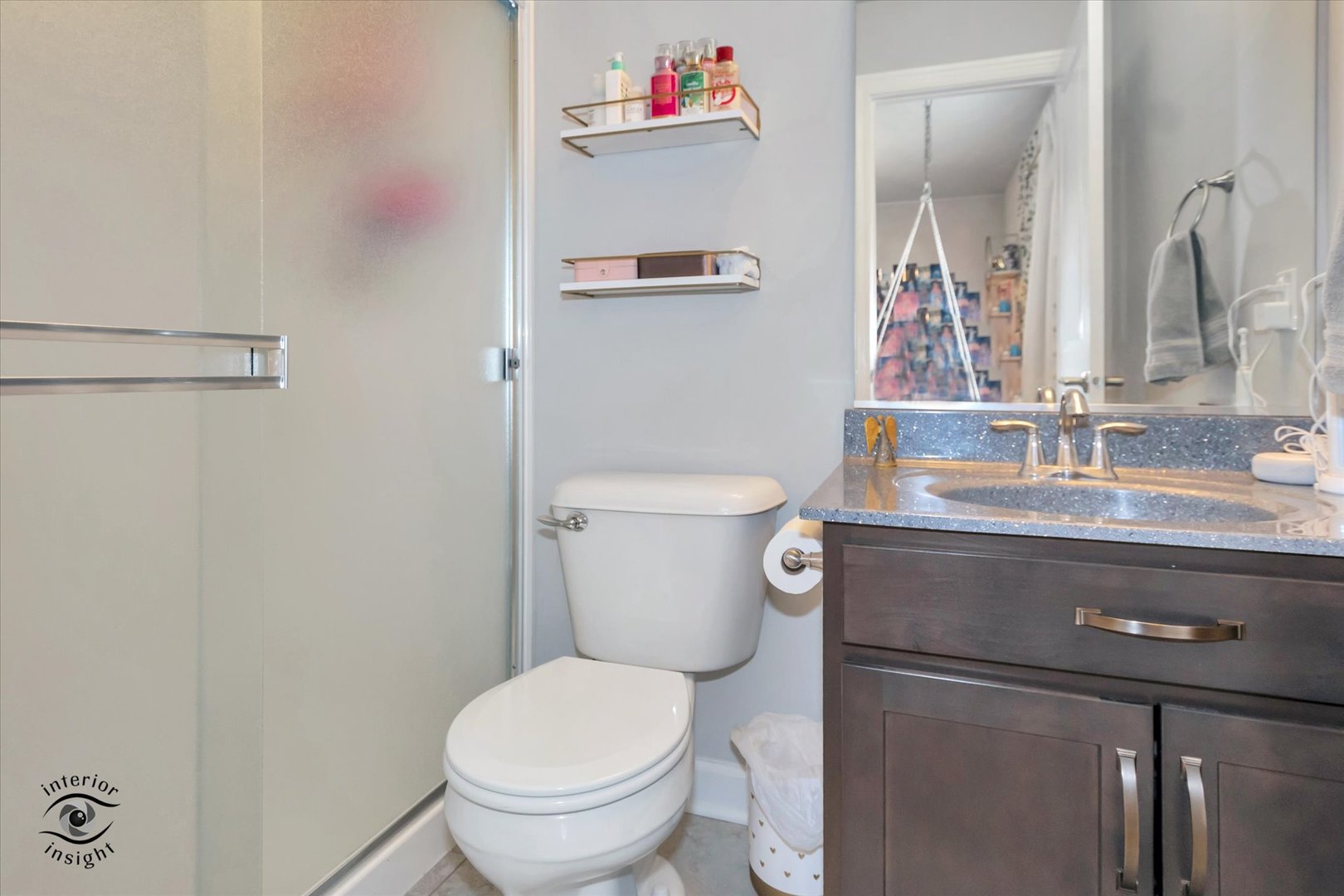 40-w140 Palmer Road Geneva, IL 60134 - Photo 28 of 38 a bathroom with a toilet and a sink