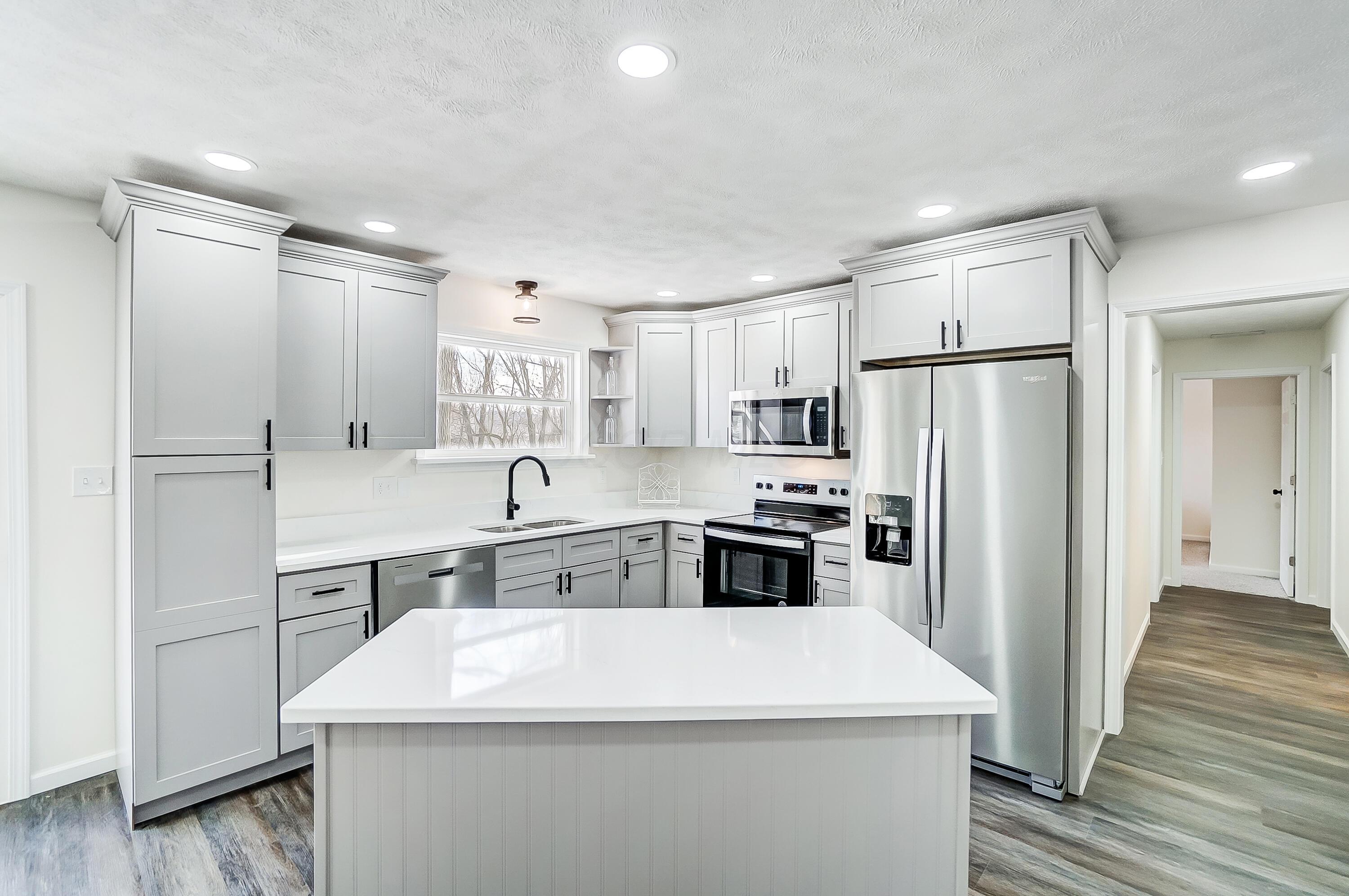 1400 Morton Road South Salem, OH 45681 - Photo 8 of 24 010