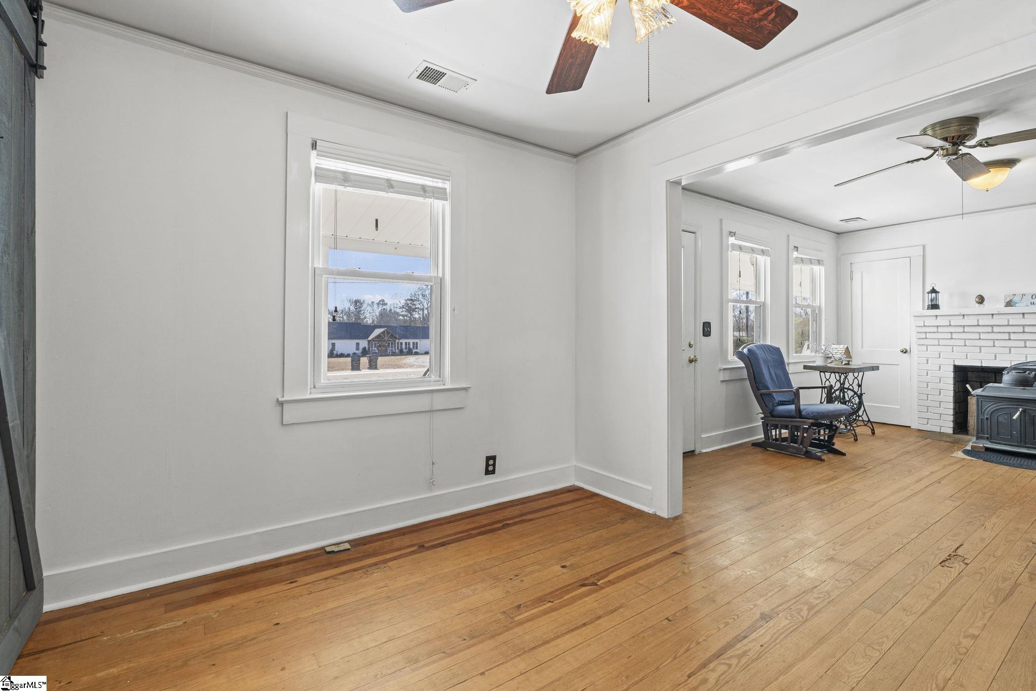 111 Fairview Church Road Fountain Inn, SC 29644 - Photo 16 of 45