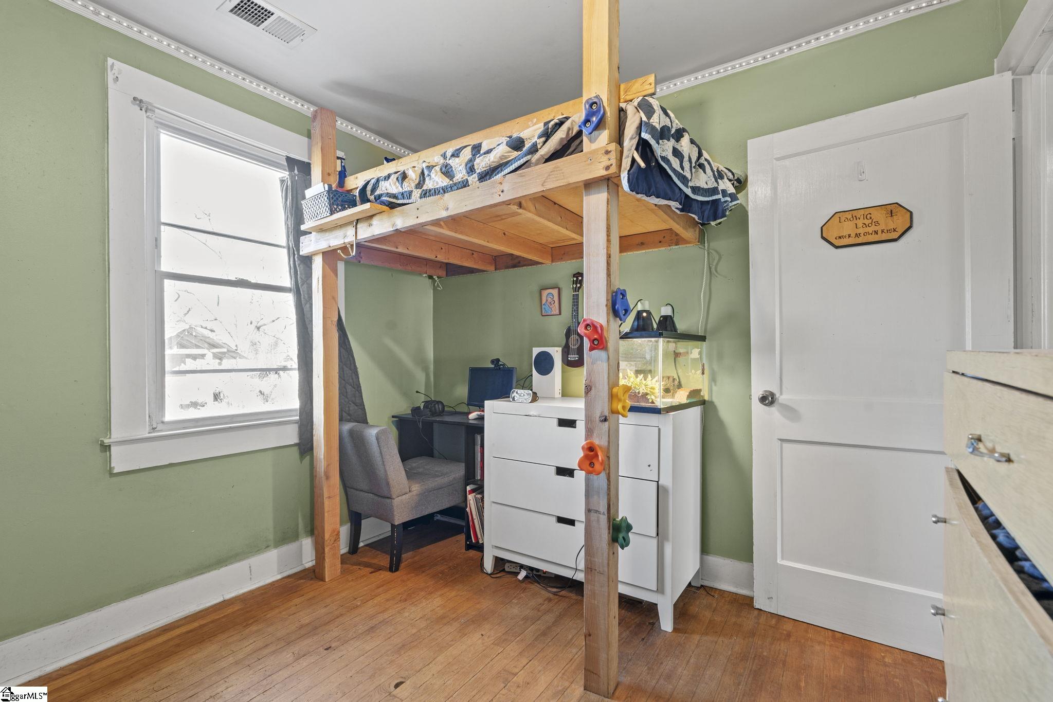 111 Fairview Church Road Fountain Inn, SC 29644 - Photo 26 of 45