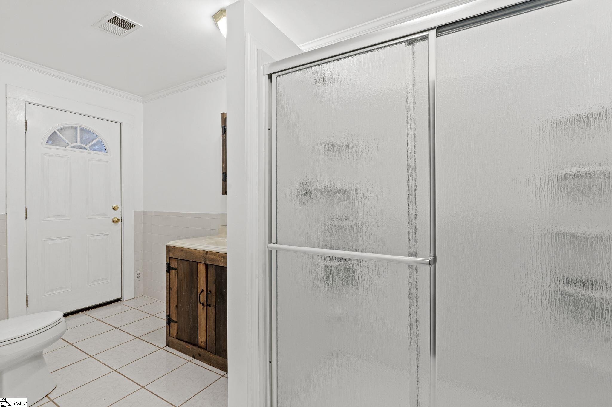 111 Fairview Church Road Fountain Inn, SC 29644 - Photo 28 of 45