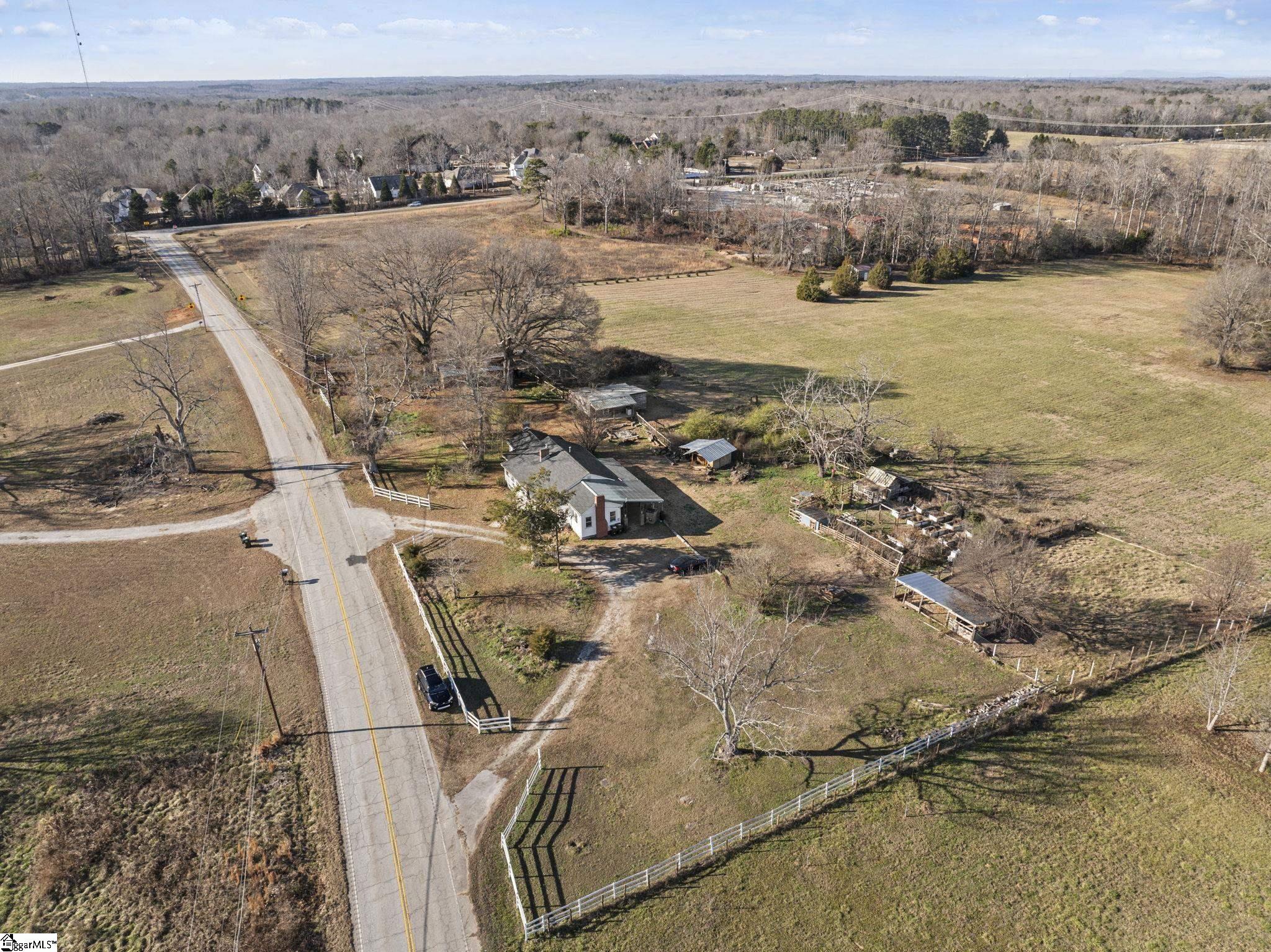 111 Fairview Church Road Fountain Inn, SC 29644 - Photo 39 of 45