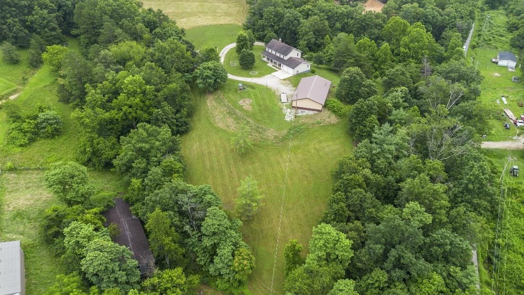 585 Canoe Run Road Grayson, KY 41143 - Photo 5 of 50