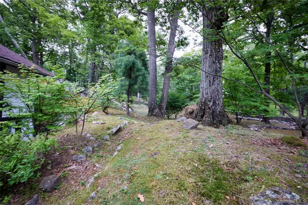 $999,000 | 93 Circuit Road, Tuxedo Park, NY 10987