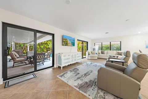 $1,195,000 | 1120 Singer Drive, Riviera Beach, FL 33404