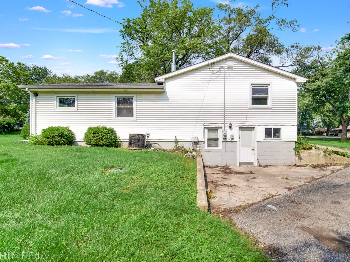 120 Roberts Road New Lenox, IL 60451 - Photo 5 of 23