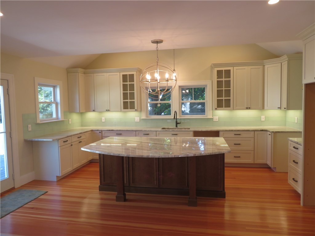 56 Chiswick Road Cranston, RI 02905 - Photo 34 of 35