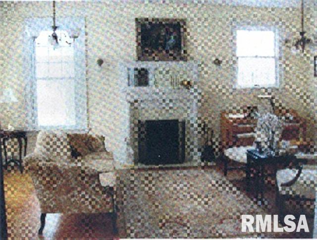 344 North Ohio Street Camp Point, IL 62320 - Photo 2 of 6 Gallery Image 2