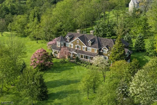 $3,200,000 | 48 Wisteria Way, Bernards, NJ 07920