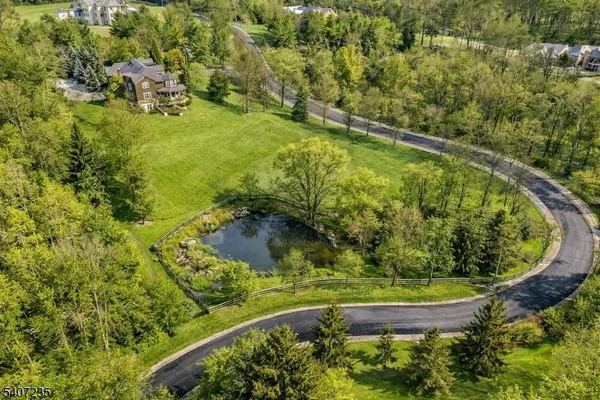 $3,200,000 | 48 Wisteria Way, Bernards, NJ 07920