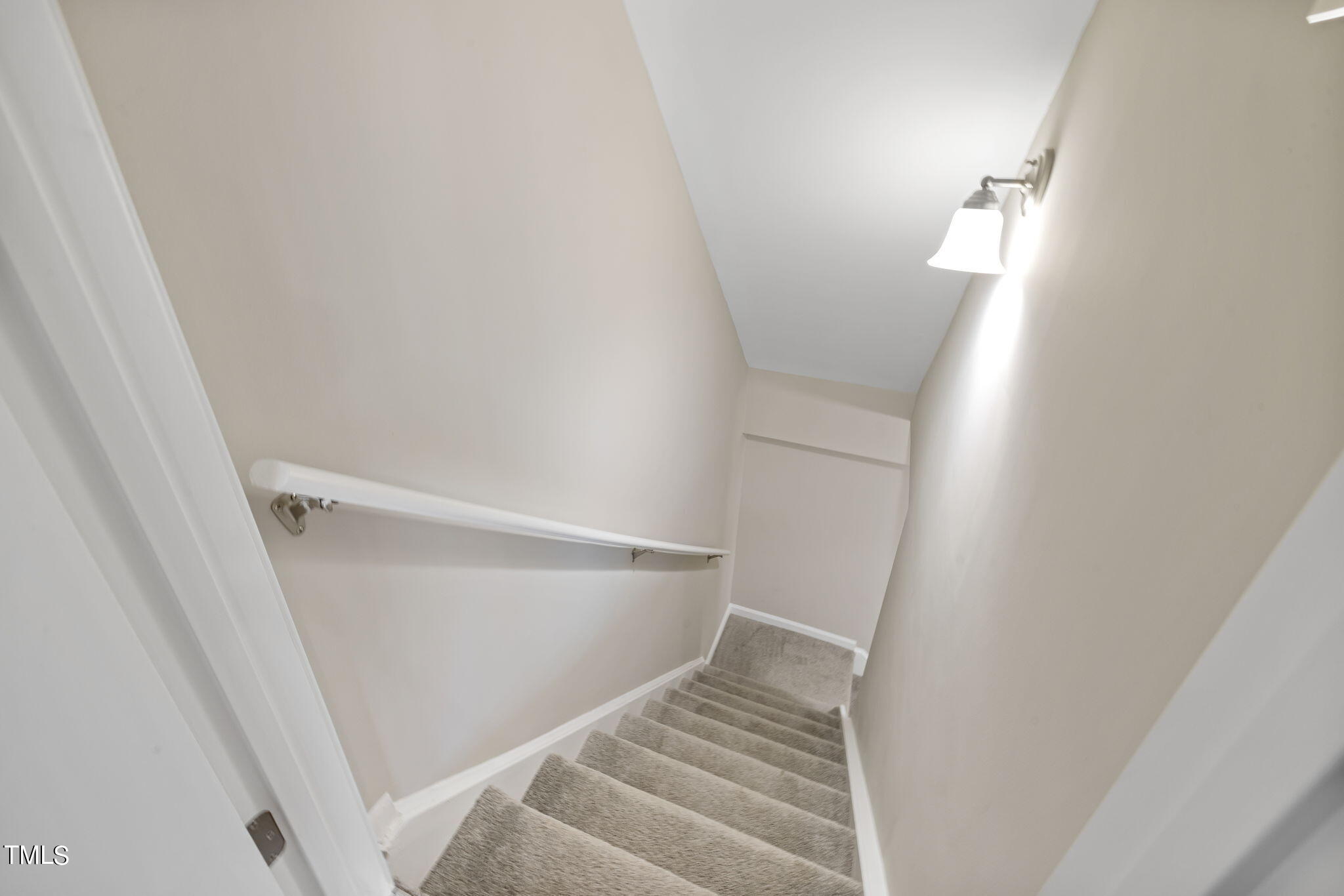 1728 Quail Ridge Road Raleigh, NC 27609 - Photo 28 of 38 28-web-or-mls-7K5A1839