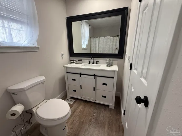 $328,000 | 9801 Pinebrake Court, Pensacola, FL 32514