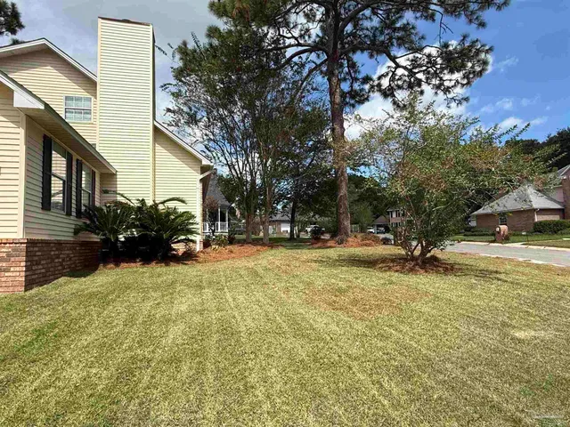 $328,000 | 9801 Pinebrake Court, Pensacola, FL 32514