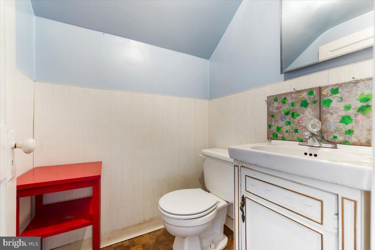 1752 Bethel Road Garnet Valley, PA 19060 - Photo 23 of 34 Bathroom 2