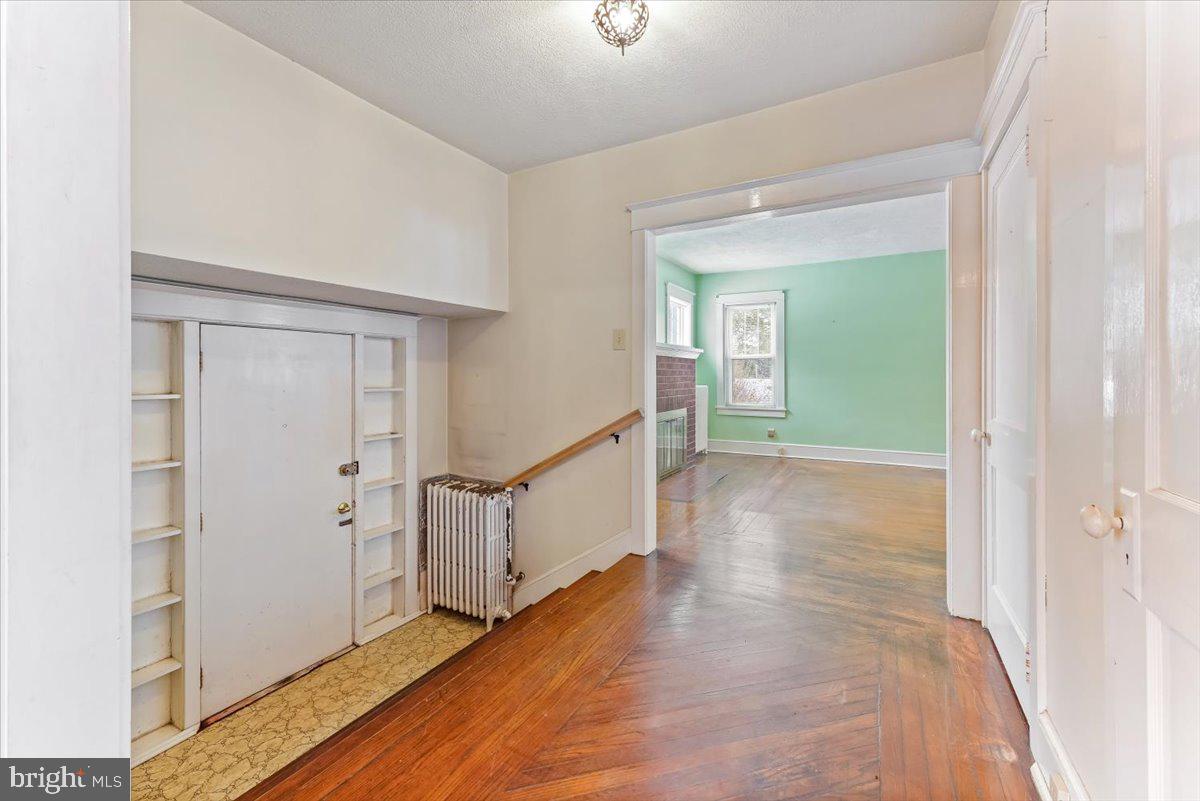 Main Front Entry Foyer