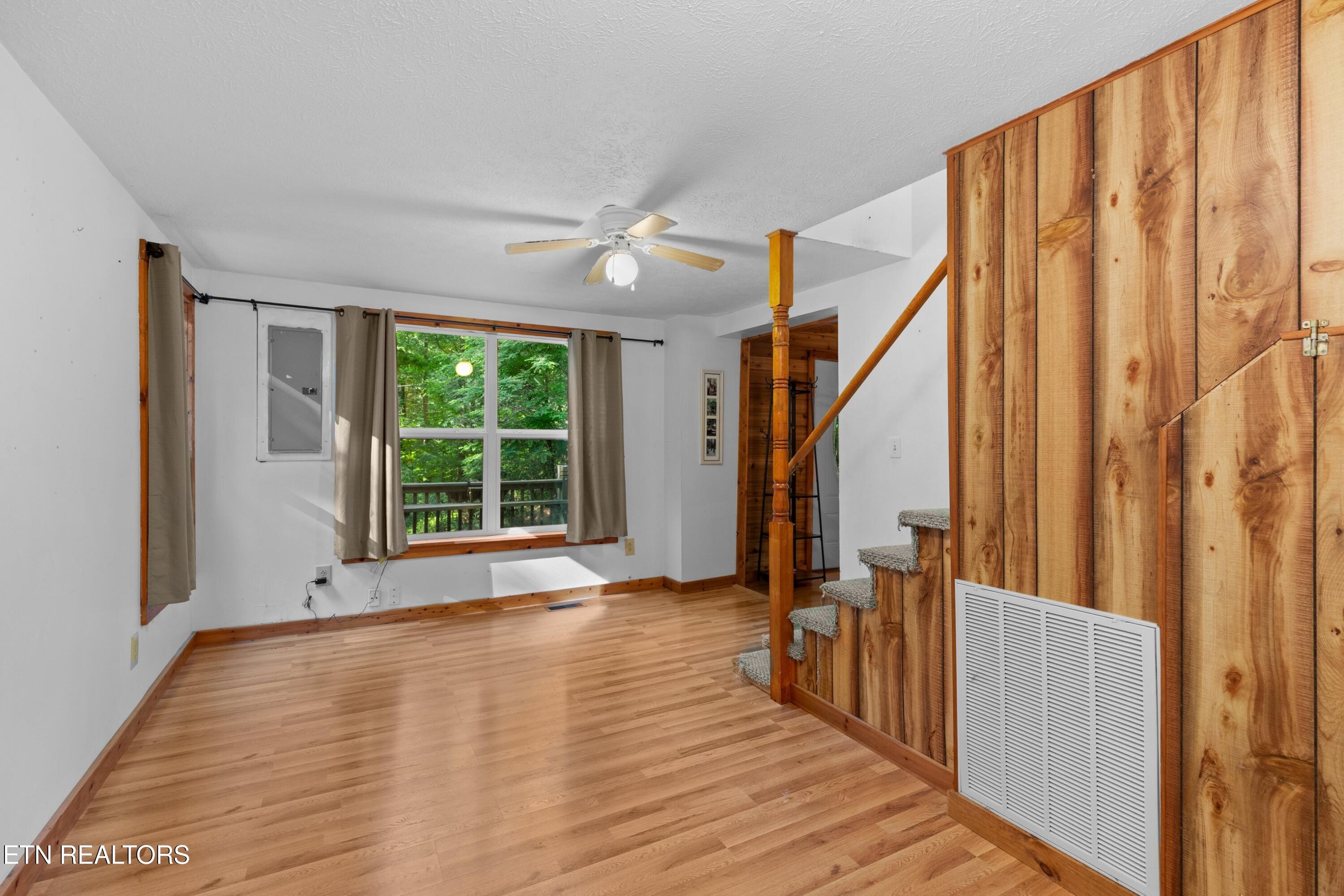 1053 Reagan Springs Road Seymour, TN 37865 - Photo 11 of 25 012-1053ReaganSpringsRd-Seymour-TN-37865