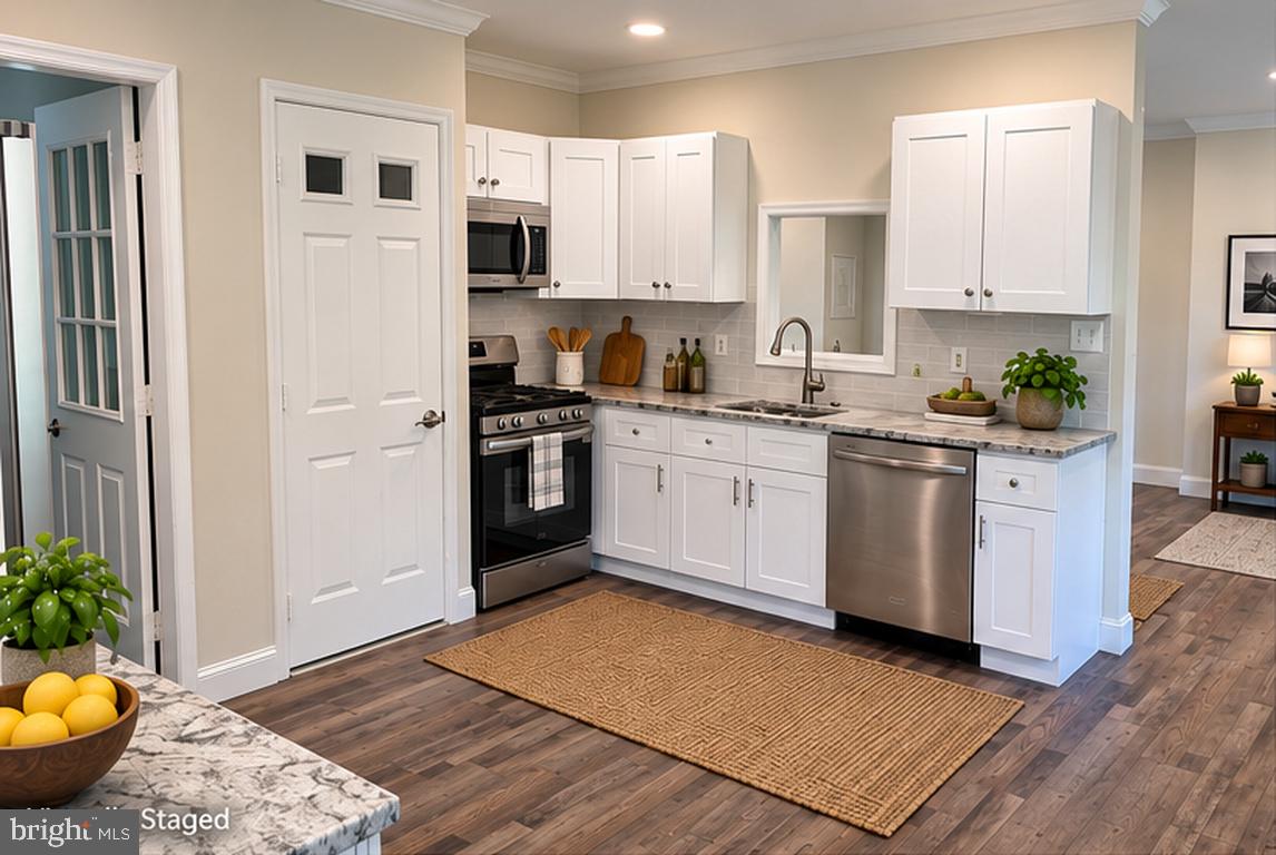 1142 Jericho Road Abington, PA 19001 - Photo 2 of 18 Virtually Staged Kitchen