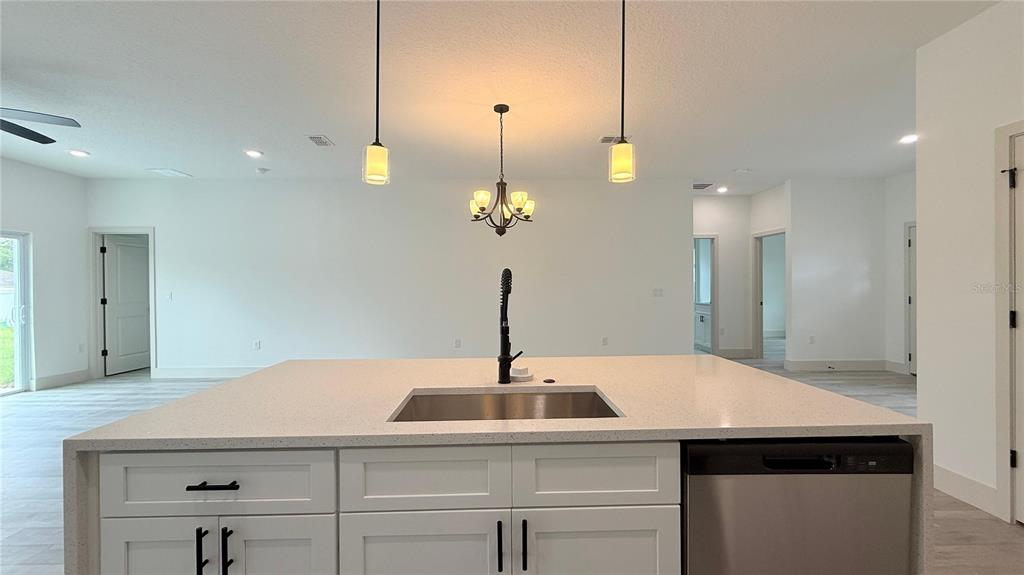 16582 Southwest 30th Ter Road Ocala, FL 34473 - Photo 8 of 25 Gallery Image 8