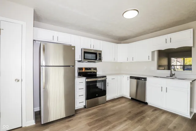 $1,920 | 11115 Dura Drive, Indianapolis, IN 46229