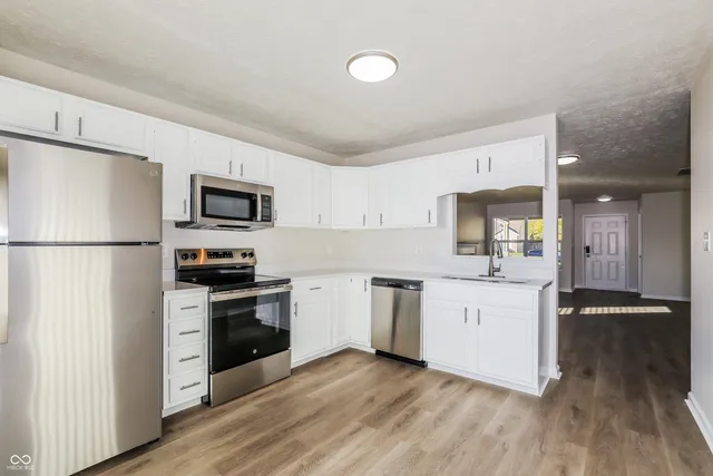 $1,920 | 11115 Dura Drive, Indianapolis, IN 46229