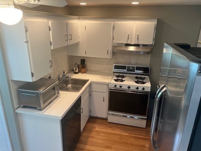 88 Hooper Road, Unit 88 Dedham, MA 02026 - Photo 5 of 11 Gallery Image 5