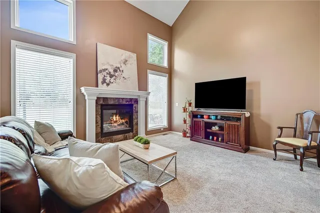 $485,000 | 8477 Timber Trails Drive, De Soto, KS 66018