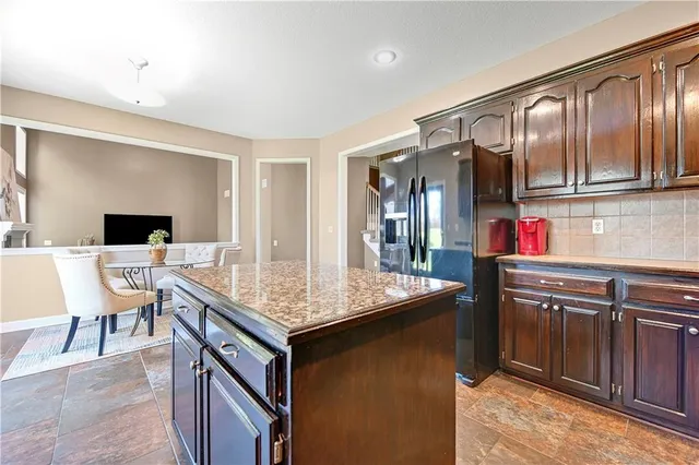 $485,000 | 8477 Timber Trails Drive, De Soto, KS 66018