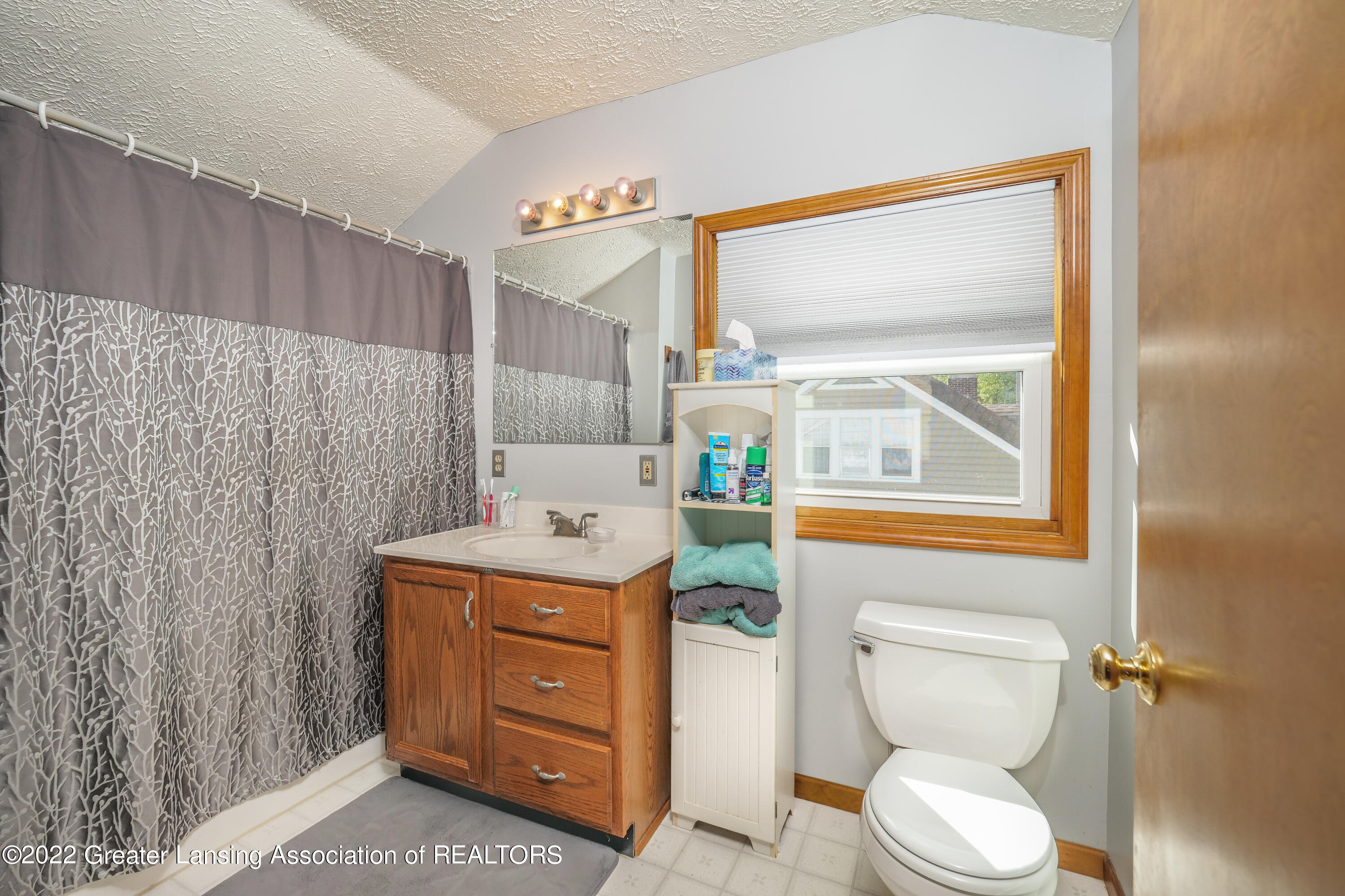 4347 Holt Road Holt, MI 48842 - Photo 22 of 41 22