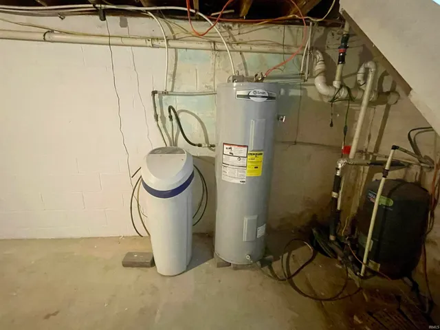 $154,900 | 8937 South 900th Road West, La Fontaine, IN 46940