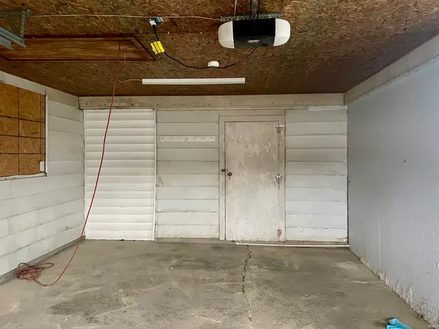 $154,900 | 8937 South 900th Road West, La Fontaine, IN 46940