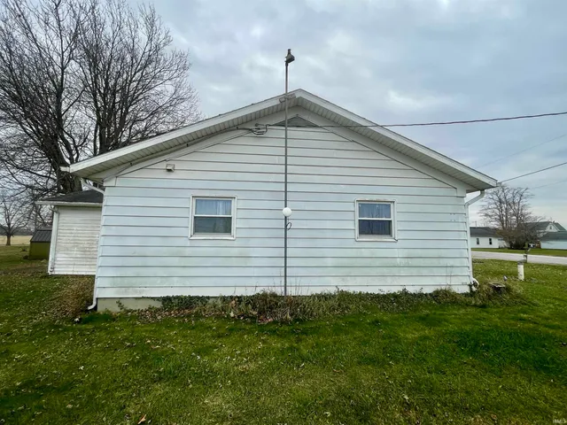 $154,900 | 8937 South 900th Road West, La Fontaine, IN 46940