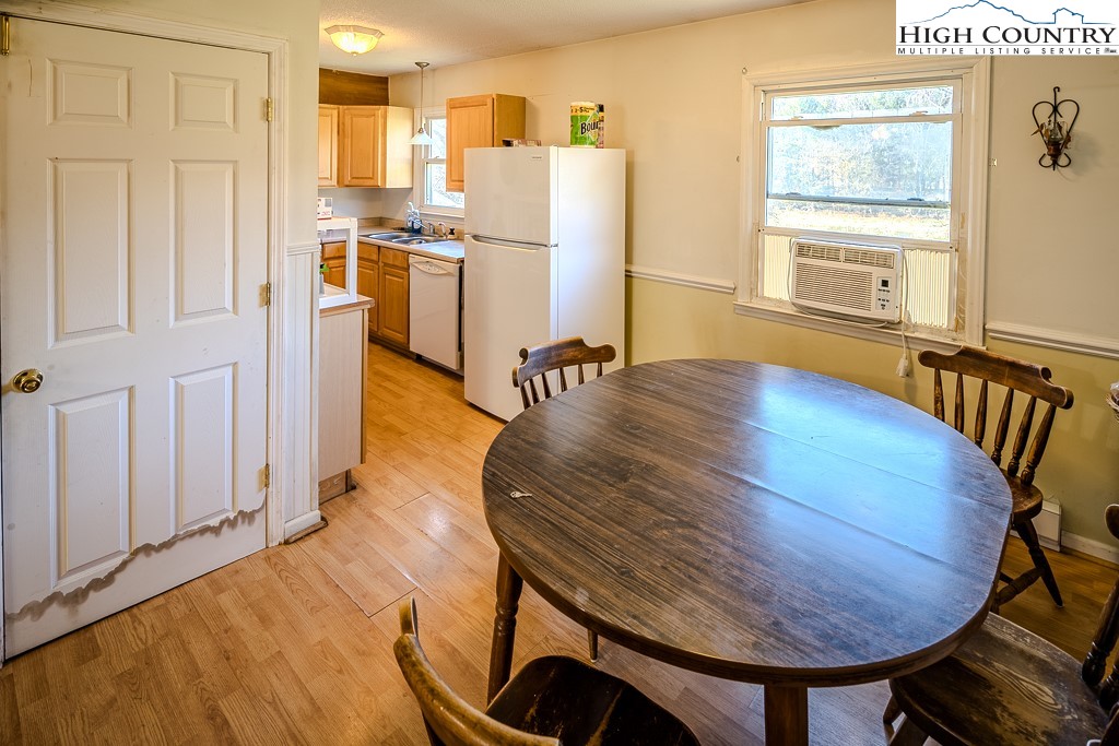 309 Buffalo Meadows Road West Jefferson, NC 28694 - Photo 17 of 49