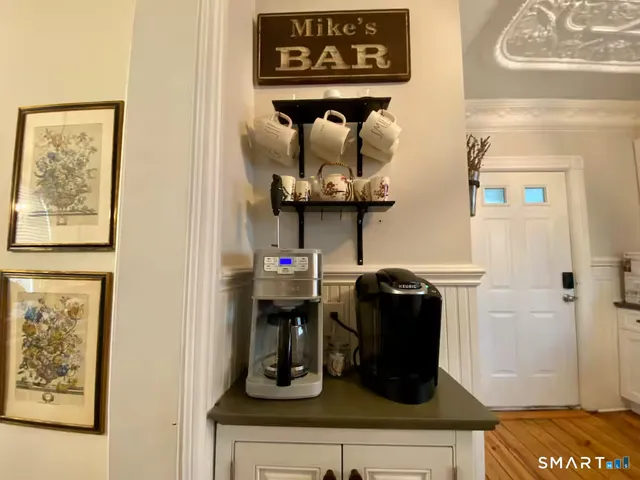 $5,900 | 27 Quintard Avenue, Unit 1, Norwalk, CT 06854