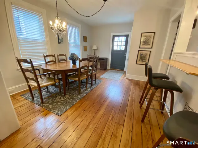 $5,900 | 27 Quintard Avenue, Unit 1, Norwalk, CT 06854