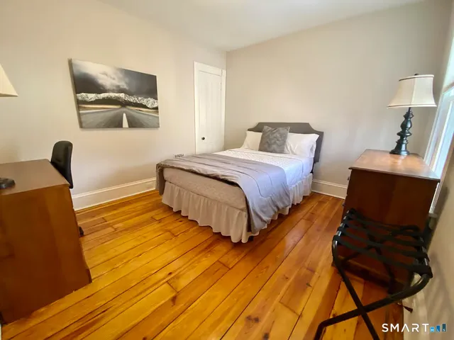 $5,900 | 27 Quintard Avenue, Unit 1, Norwalk, CT 06854