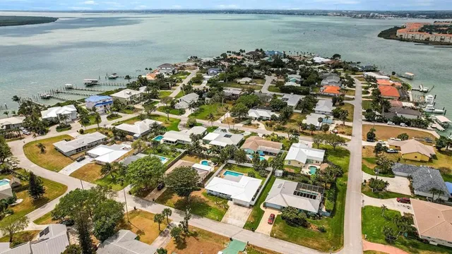 $12,500 | 608 Malabar Avenue, Hutchinson Island, FL 34949