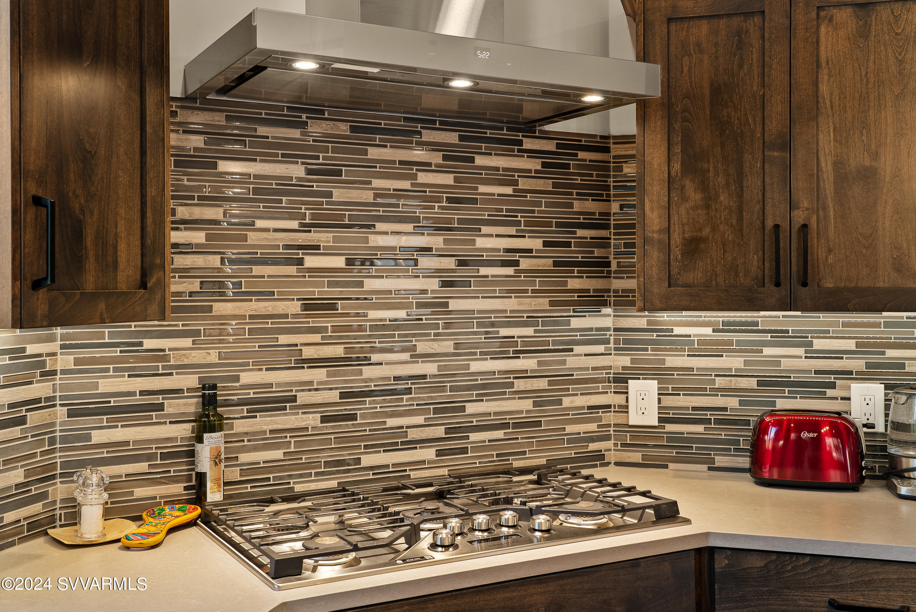 630 Rhapsody Road Sedona, AZ 86336 - Photo 16 of 40 Gas Cooktop
