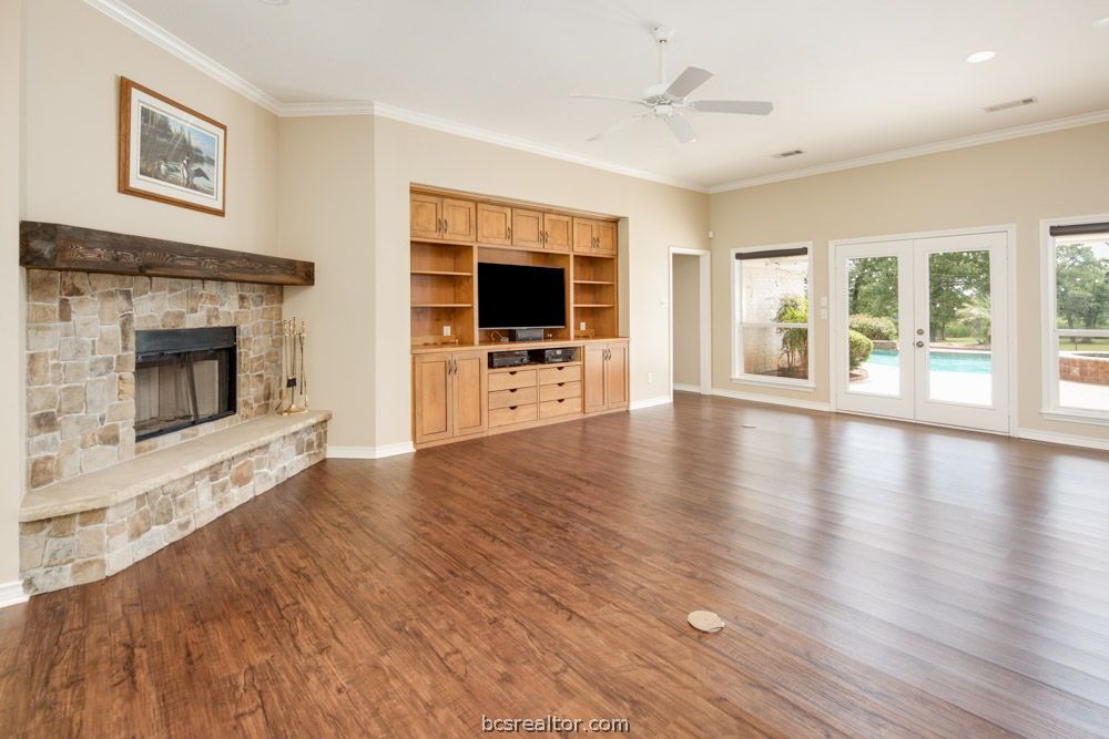 7710 Elmo Weedon Road Bryan, TX 77808 - Photo 9 of 48