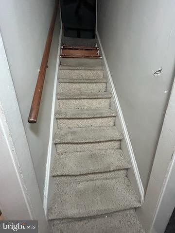 220 Birchwood Road Aldan, PA 19018 - Photo 4 of 12