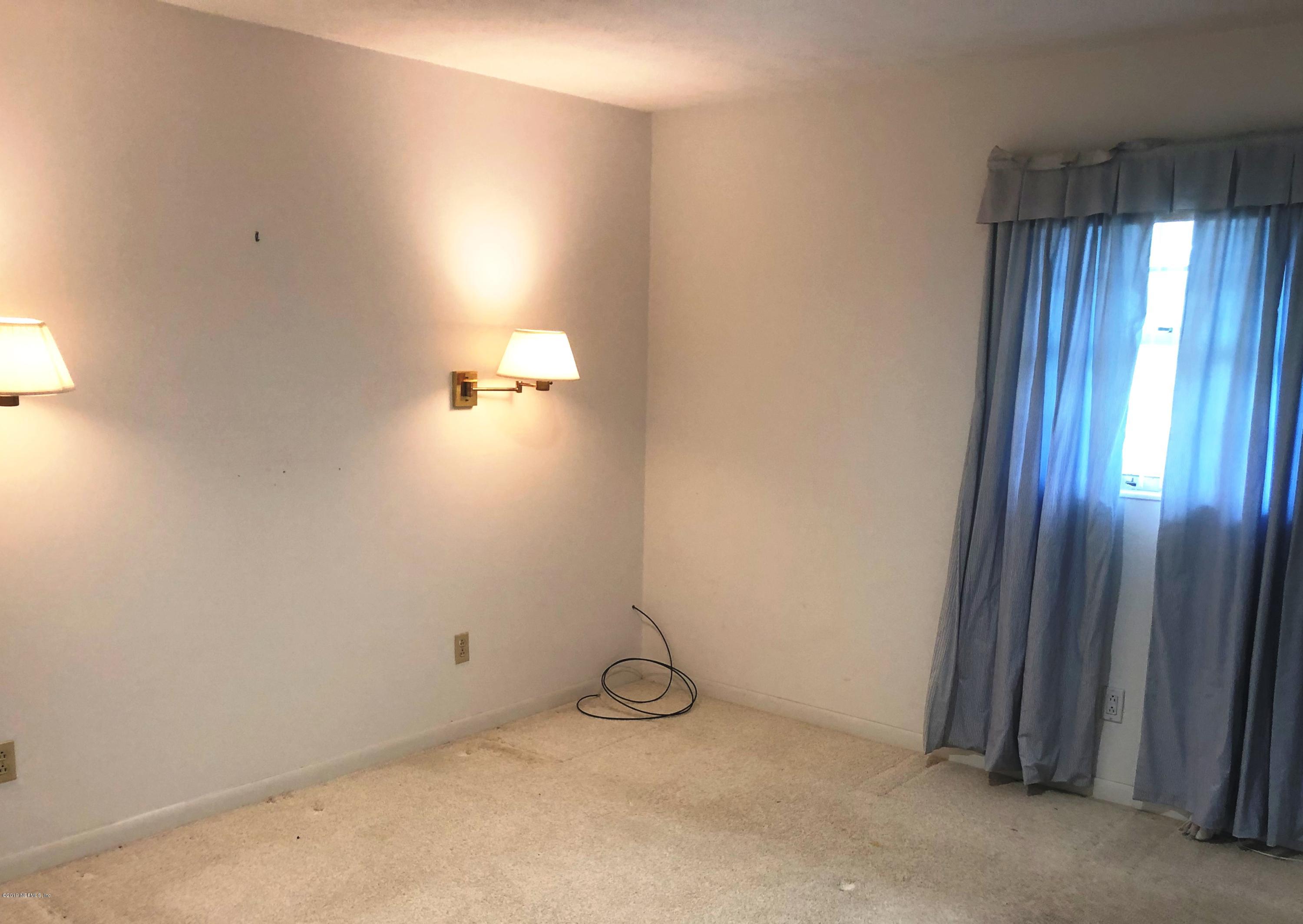 730 North Park Street Crescent City, FL 32112 - Photo 25 of 31 a view of empty room
