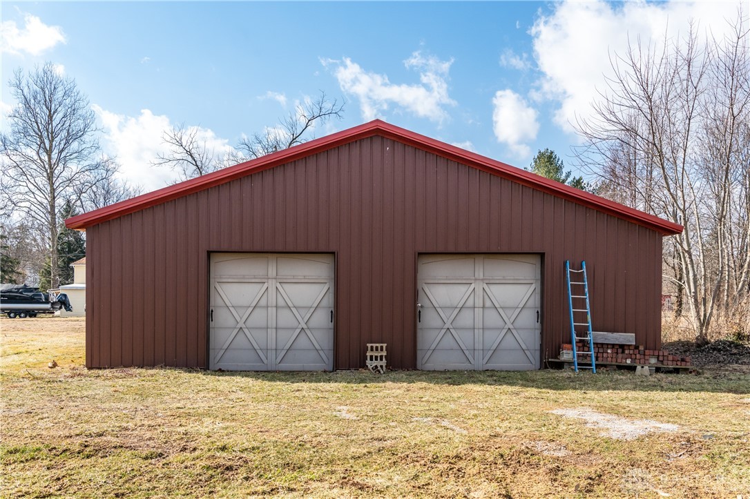 1226 East Jackson Road Springfield, OH 45502 - Photo 7 of 25