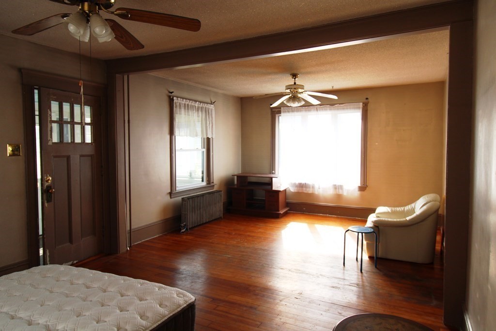 167 Oneil Road Somerset, MA 02725 - Photo 5 of 25 Gallery Image 5